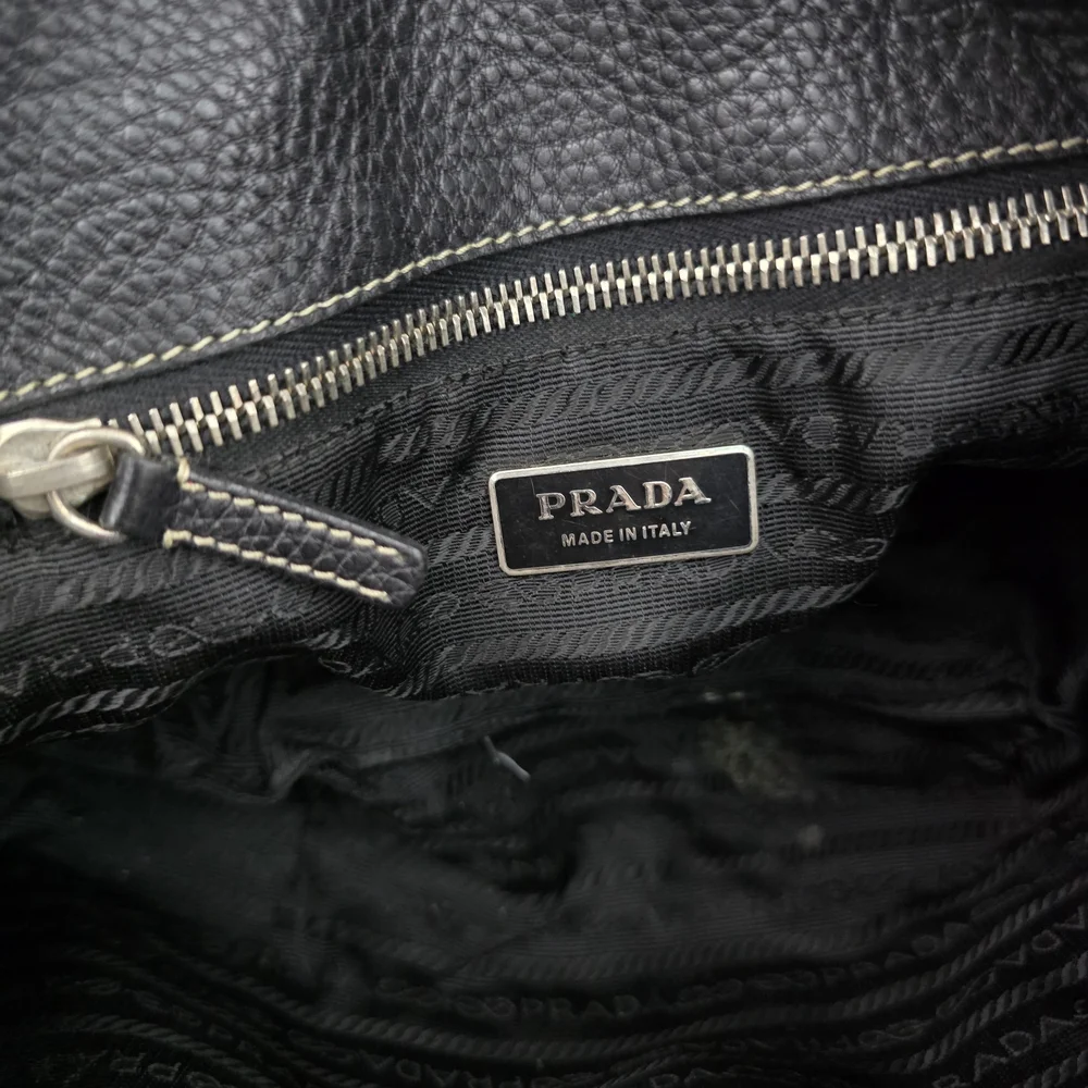 Prada Black Leather Women's Bag - Picture 12 of 16